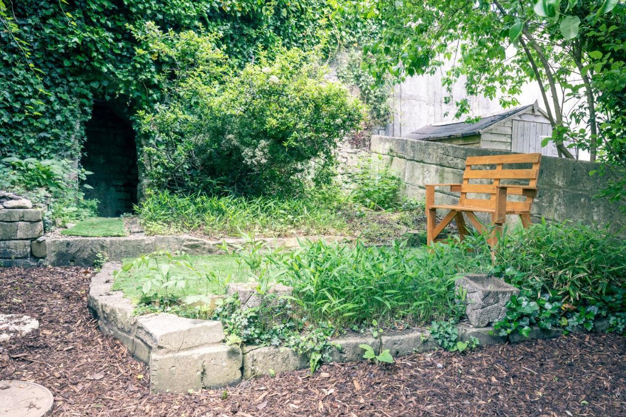 The Wonderland Townhouse - Alice In Wonderland 7Bdr Home Μπαθ Εξωτερικό φωτογραφία