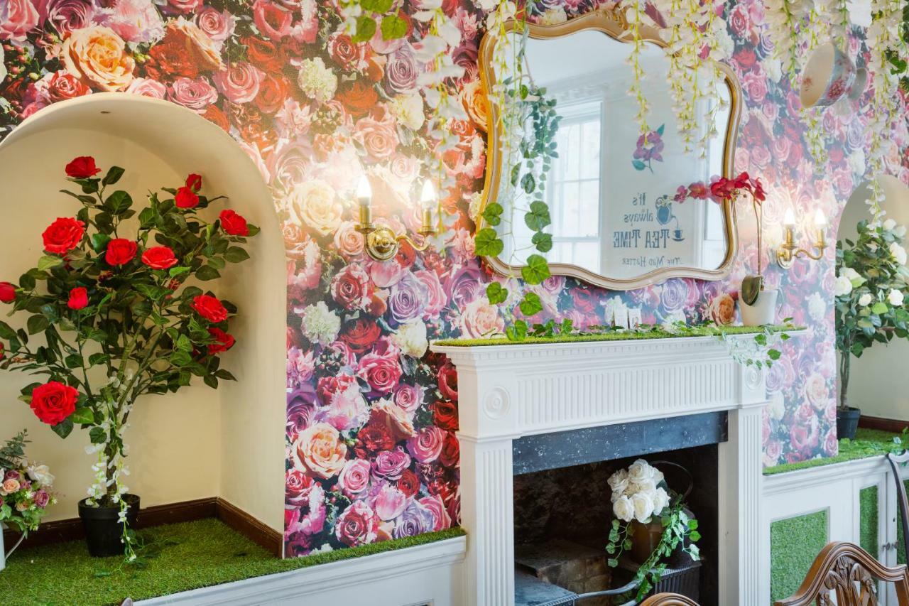 The Wonderland Townhouse - Alice In Wonderland 7Bdr Home Μπαθ Εξωτερικό φωτογραφία