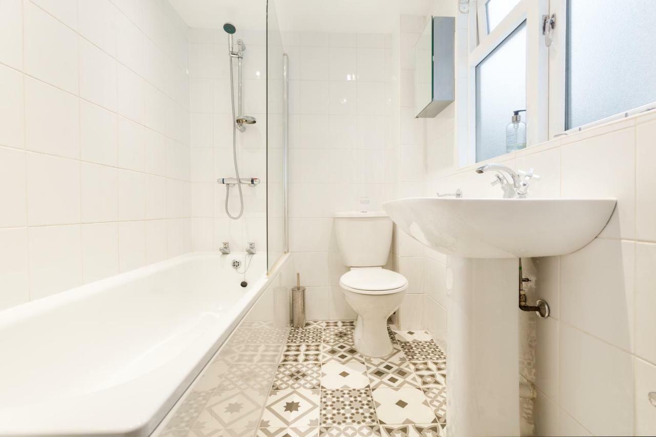 The Wonderland Townhouse - Alice In Wonderland 7Bdr Home Μπαθ Εξωτερικό φωτογραφία