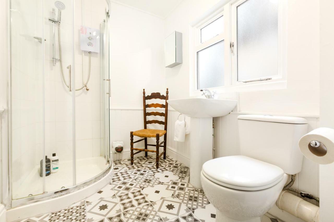 The Wonderland Townhouse - Alice In Wonderland 7Bdr Home Μπαθ Εξωτερικό φωτογραφία
