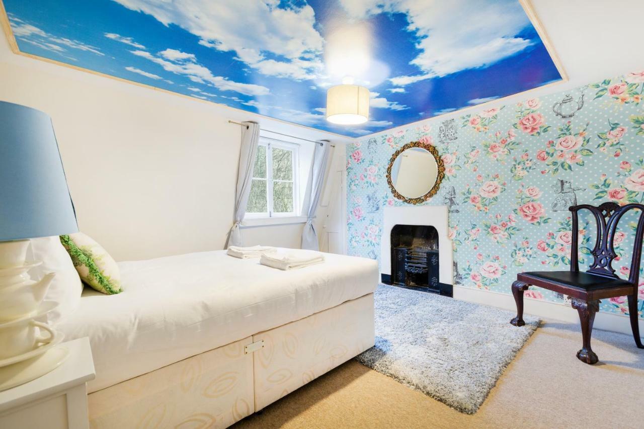 The Wonderland Townhouse - Alice In Wonderland 7Bdr Home Μπαθ Εξωτερικό φωτογραφία